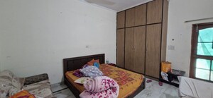 Bedroom in 1.5 BHK Builder Floor at Sector 46 – for Rent