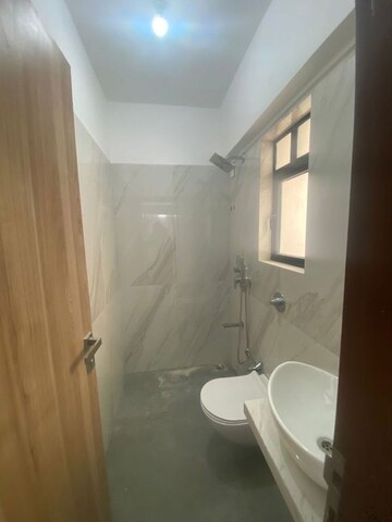 Bathroom in 2 BHK Apartment at Gurunam Royal Diamond CHS, Santacruz East – for Sale