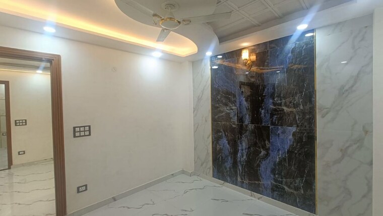 Room, uttam nagar 3 Bedroom 1113 Sq.Ft. Builder Floor In Uttam Nagar Delhi 9933148