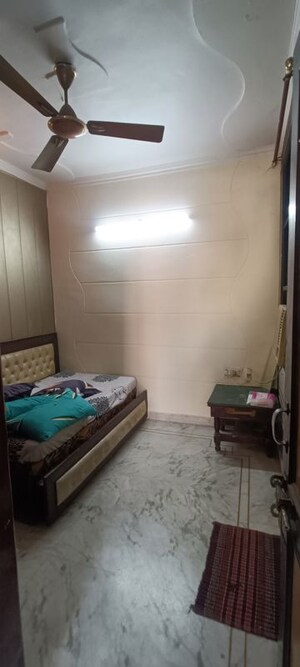 Bathroom in 2 BHK Builder Floor at Rohini Sector 8 – for Rent