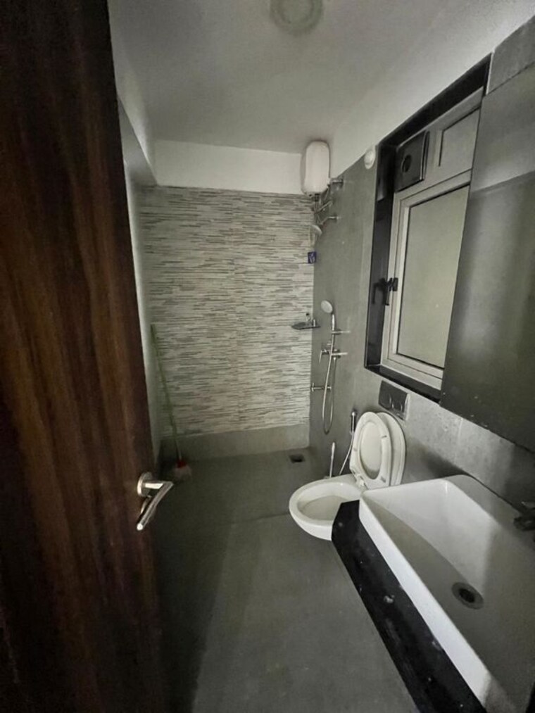 Bathroom, adani-group-western-heights 4 Bedroom 1681 Sq.Ft. Apartment In Andheri West Mumbai 9933550