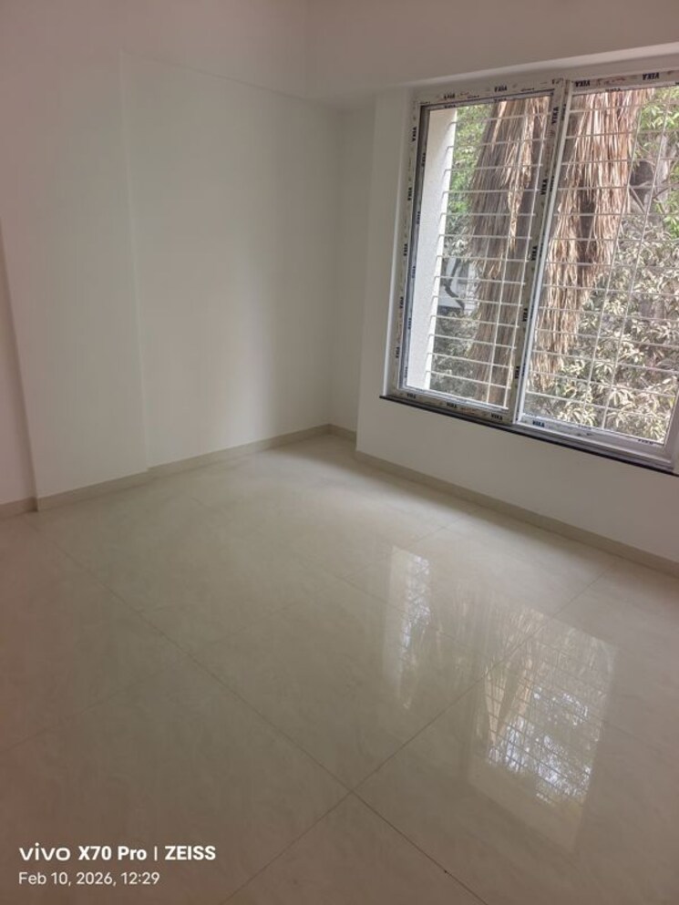 Room, erandwane Commercial Office Space 722 Sq.Ft. In Erandwane Pune 9933605