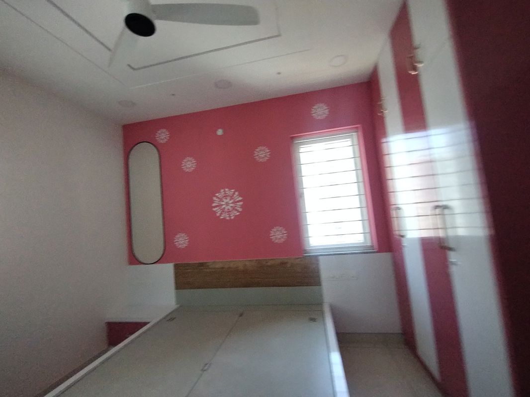 2 BHK + Pooja Room Apartment For Rent in Aparna Zenon