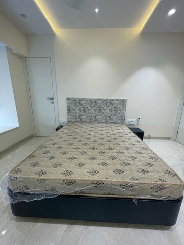Bedroom in 2 BHK Apartment at Group Seven Rushi Heights, Goregaon East – for Rent