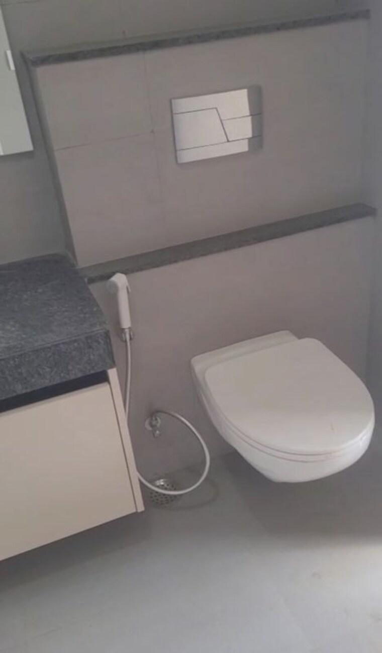 Bathroom, bestech-park-view-altura 3 Bedroom 2015 Sq.Ft. Apartment In Sector 79 Gurgaon 9933862