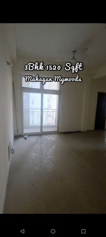 Room in 3 BHK Apartment at Mahagun Mywoods, Sector 16c Greater Noida – for Sale