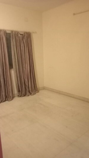 Room in 3 BHK Builder Floor at Koramangala – for Rent