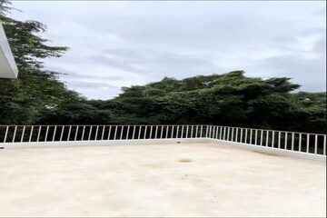 Plot Area in 5 BHK Independent House at Chalakudy – for Sale