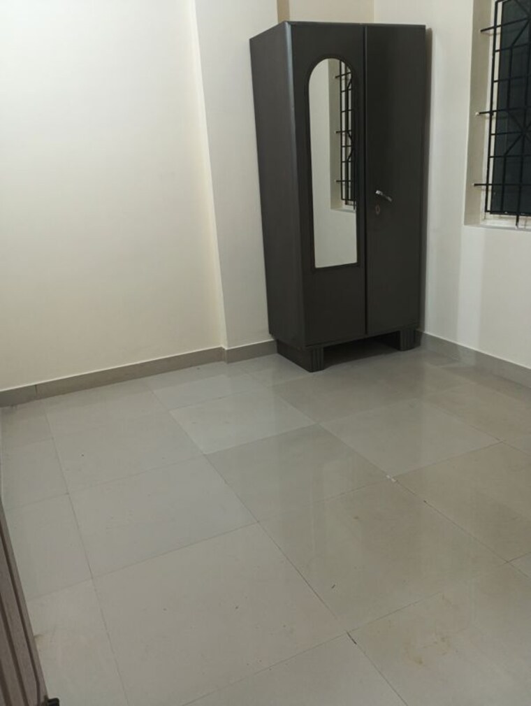 Room, koramangala 1 Bedroom 400 Sq.Ft. Builder Floor In Koramangala Bangalore 9934131