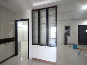 Room in 3 BHK Apartment at Rajapushpa Provincia, Narsingi – for Rent