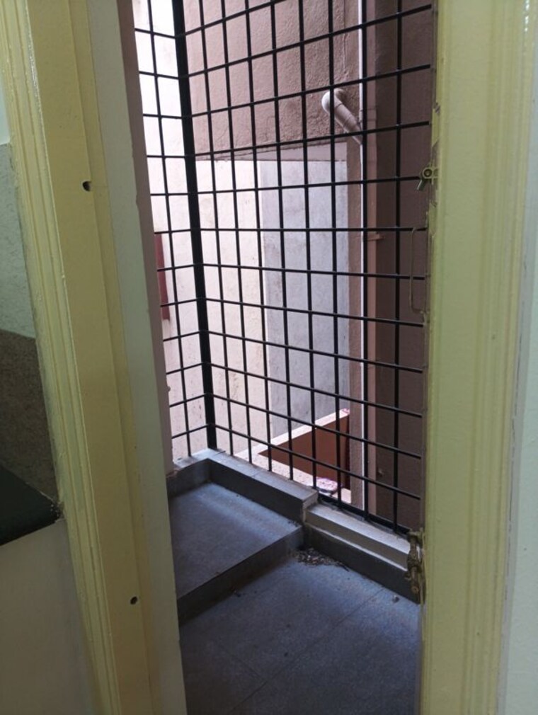 Balcony, koramangala 1 Bedroom 450 Sq.Ft. Builder Floor In Koramangala Bangalore 9934246