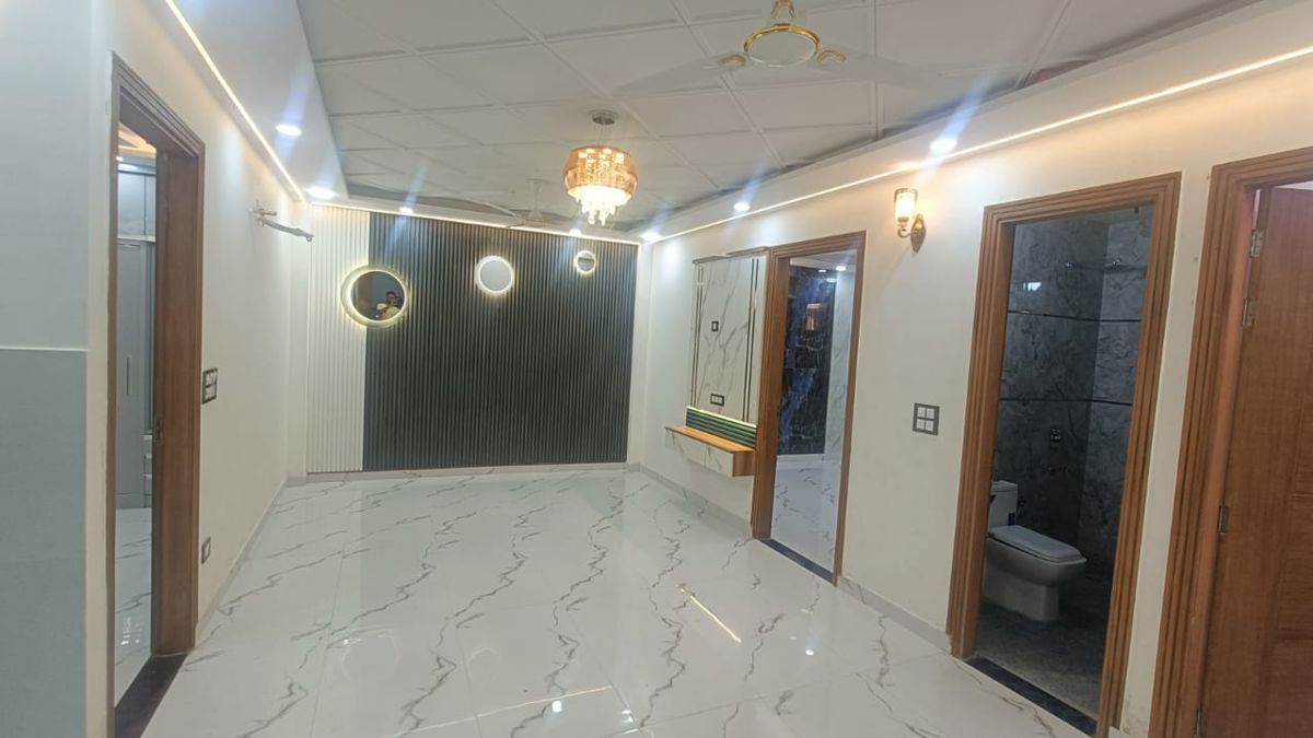 3 BHK + Pooja Room Builder Floor For Sale in Chattarpur