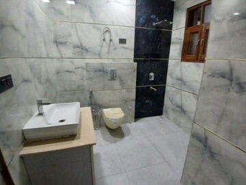 Bathroom in 4 BHK Builder Floor at Sector 28 – for Rent