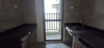 Room in 2 BHK Apartment at Sheth Auris Bliss, Malad West – for Sale