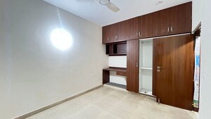 Room in 3 BHK Builder Floor at Hsr Layout – for Rent