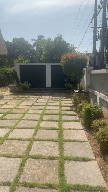 Balcony in 4 BHK Independent House at Kuttanellur – for Sale