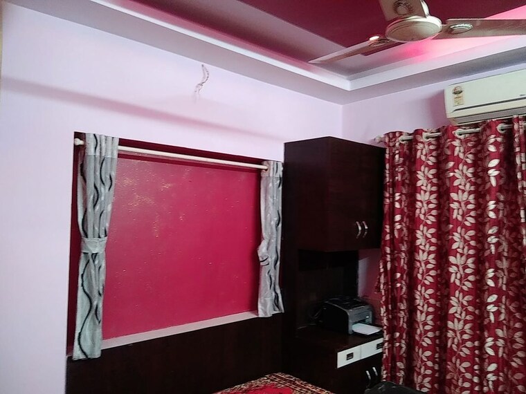 Bedroom, mantri-serene 2 Bedroom 900 Sq.Ft. Apartment In Goregaon East Mumbai 9933798