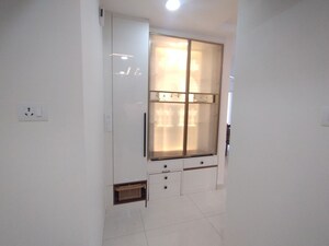 Room in 3 BHK Apartment at Vasavi Brundavanam, Moti Nagar – for Rent
