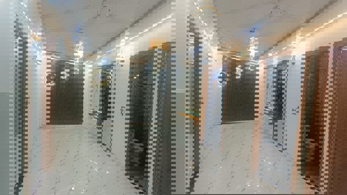 3 BHK Builder Floor For Sale in Chattarpur