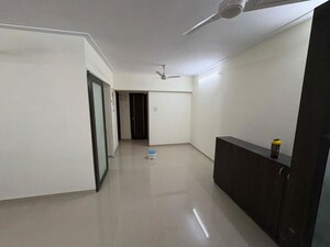 Room in 1 BHK Apartment at Raunak Bliss, Ghodbunder Road – for Rent