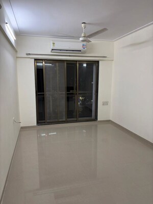 Room in 1 BHK Apartment at Raunak Bliss, Ghodbunder Road – for Rent