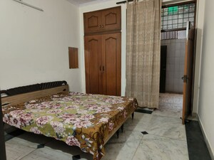 Bedroom in 3 BHK Independent House at RWA Apartments Sector 41, Sector 41 – for Rent