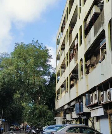  Office Space For Sale in Shah And Nahar Industrial Estate, Worli