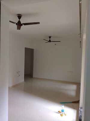 Room in 2 BHK Apartment at Pride World City Brooklyn, Charholi Budruk – for Rent