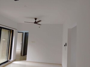 Room in 2 BHK Apartment at Pride World City Brooklyn, Charholi Budruk – for Rent