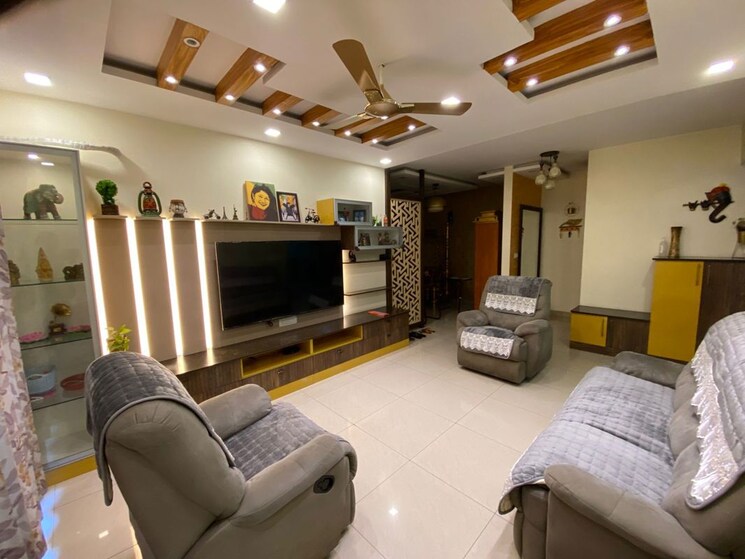 Living Room, sumadhura-lake-breeze 3 Bedroom 1920 Sq.Ft. Apartment In Whitefield Road Bangalore 9934757