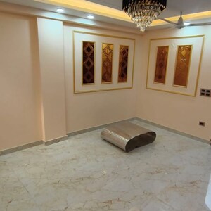 Living Room in 2 BHK Builder Floor at Malviya Nagar – for Rent