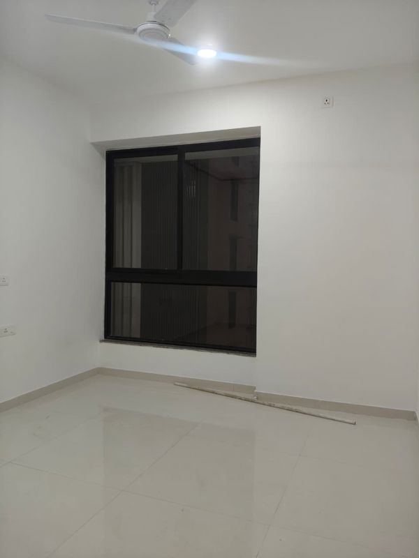2 BHK + Pooja Room Apartment For Rent in Sunteck Avenue 2