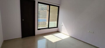 Room in 3 BHK Apartment at Pride World City Brooklyn, Charholi Budruk – for Rent