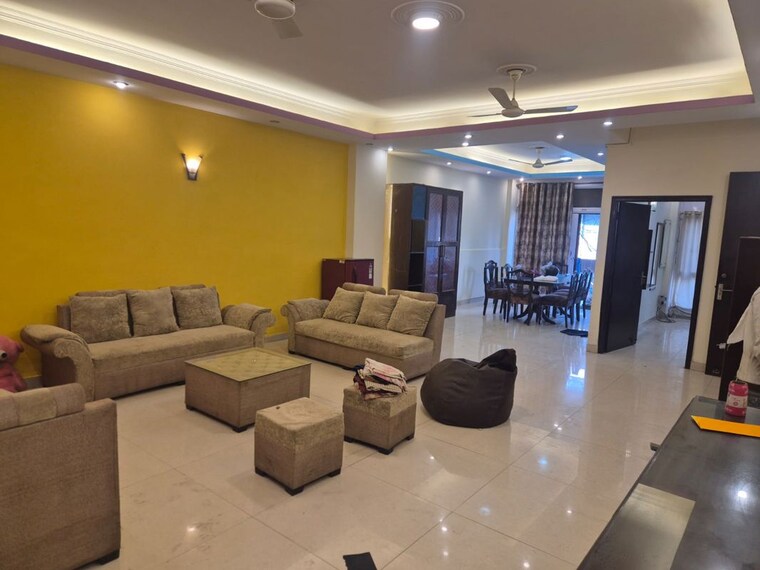 Master Bedroom, gardenia-glory 4 Bedroom 250 Sq.Ft. Independent House In Sector 46 Noida 9935046