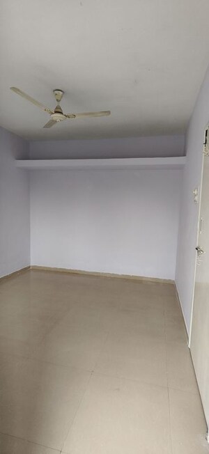 Room in 1 BHK Apartment at Wadgaon Sheri – for Rent