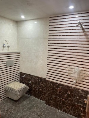Bathroom in 2.5 BHK Builder Floor at Darshan Vihar – for Sale