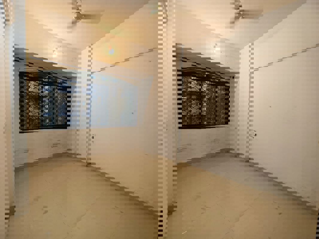 2 BHK + Store Room 850 Sq.Ft. Apartment in Group Satellite Elegance