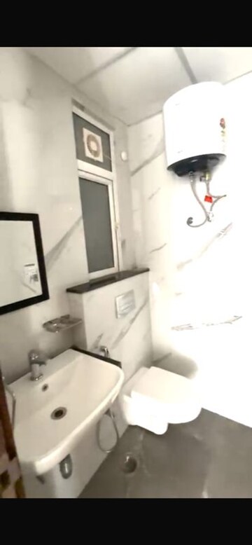 Furnished Amenities in 3.5 BHK Builder Floor at M3M Soulitude, Sector 89 – for Sale