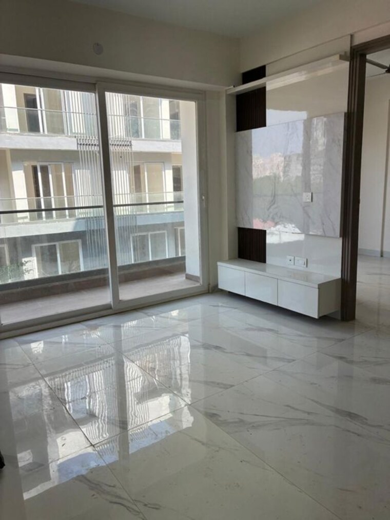 Room, m3m-soulitude 3.5 Bedroom 1500 Sq.Ft. Builder Floor In Sector 89 Gurgaon 9935272