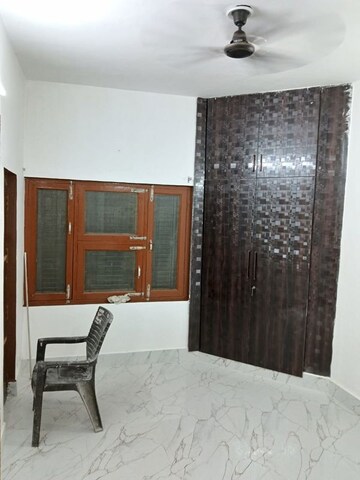 Bedroom in 2 BHK Apartment at Nehru Enclave, Gomti Nagar – for Rent