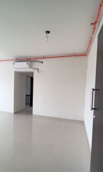 Room in 1 BHK Apartment at Crystal Armus, Chembur – for Rent