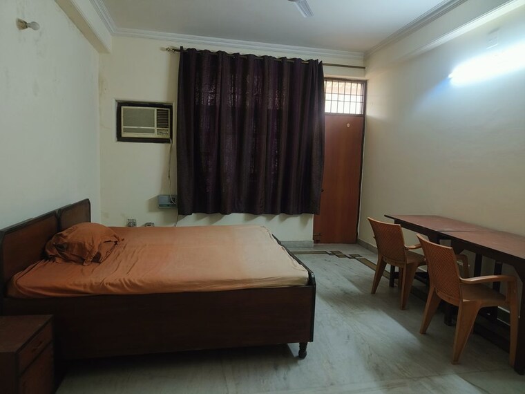 Living Room, rwa-apartments-sector-51 4 Bedroom 3500 Sq.Ft. Builder Floor In Sector 51 Noida 9935312