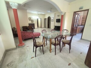 Gym in 4 BHK Builder Floor at RWA Apartments Sector 51, Sector 51 – for Rent