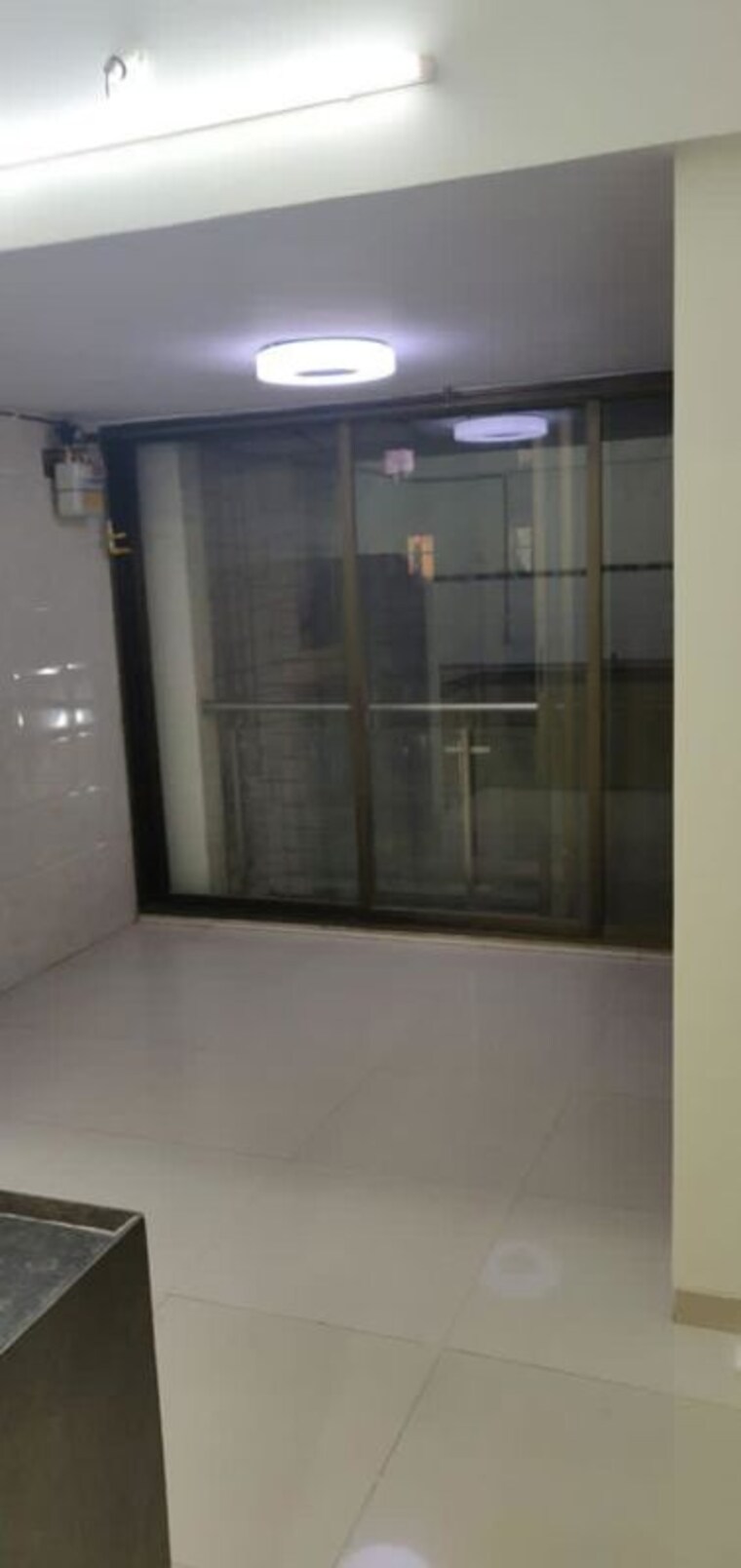 Room, tilak nagar 1 Bedroom 460 Sq.Ft. Apartment In Tilak Nagar Mumbai 9935320