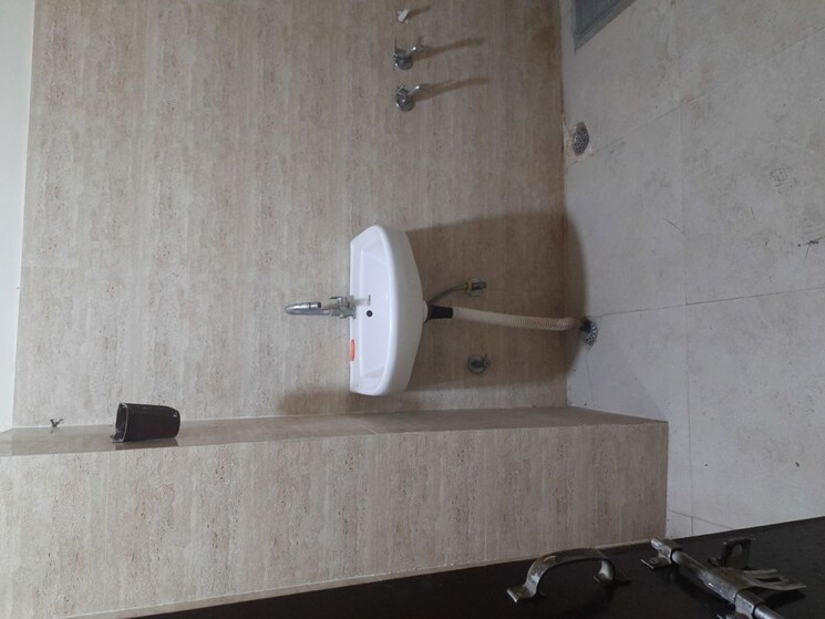 undefined, sector 122 1 RK 600 Sq.Ft. Apartment In Sector 122 Noida 9935324