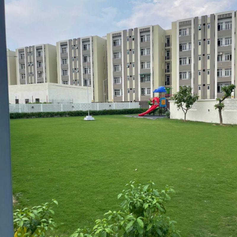 2 BHK 900 Sq.Ft. Builder Floor in Wave Executive Floors