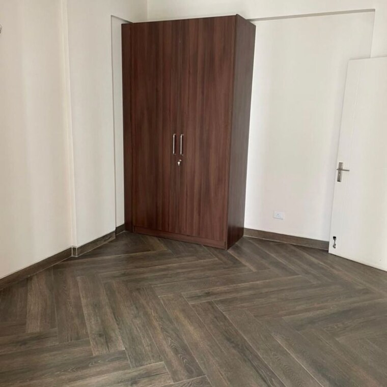 Room, wave-executive-floors 2 Bedroom 900 Sq.Ft. Builder Floor In Bayana Ghaziabad 9935344