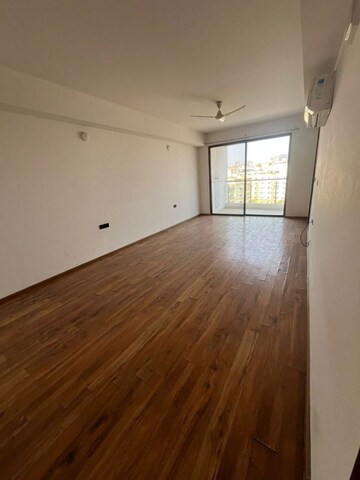 Room in 4 BHK Apartment at Pride Purple Park Titanium, Wakad – for Rent