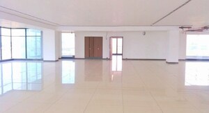  Office Space For Rent in Malad West