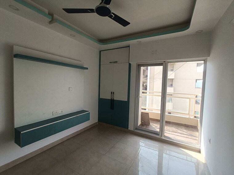 Room, elite-golf-green 2 Bedroom 1385 Sq.Ft. Apartment In Sector 79 Noida 9935615